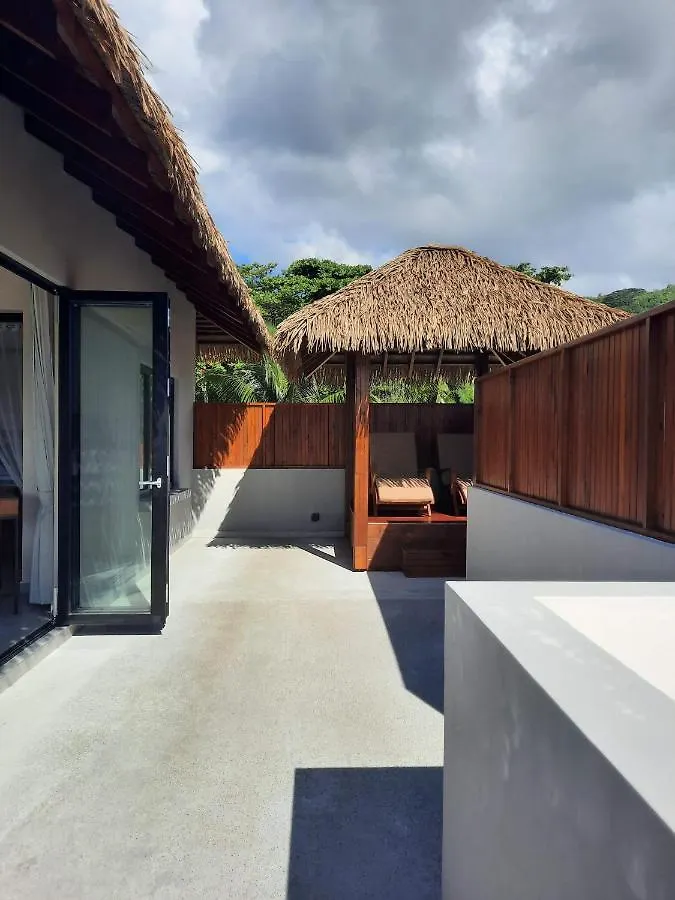 Blue Lagoon Baie Lazare  Guest house