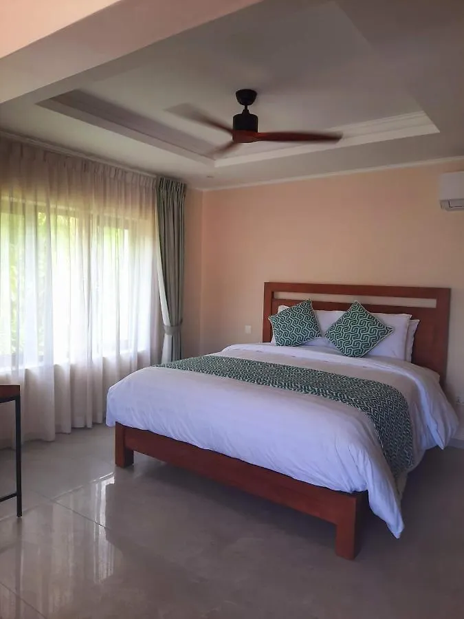 Guest house Blue Lagoon Baie Lazare