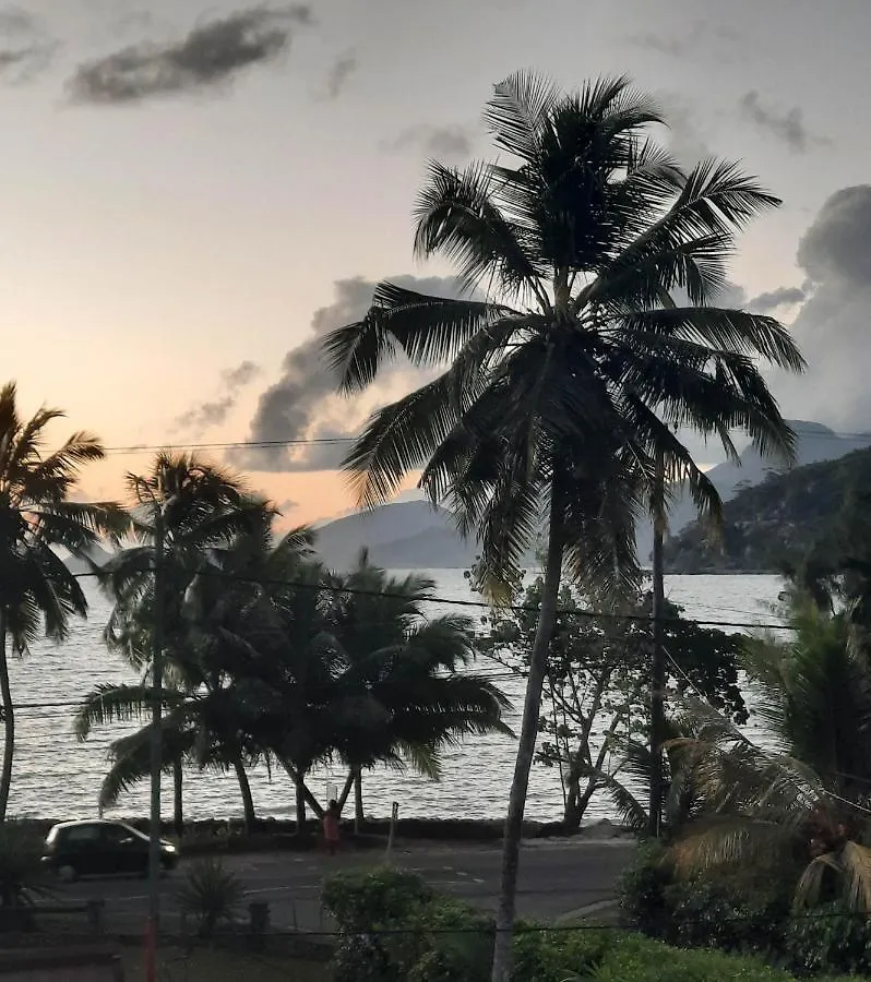 Blue Lagoon Baie Lazare  Gasthof